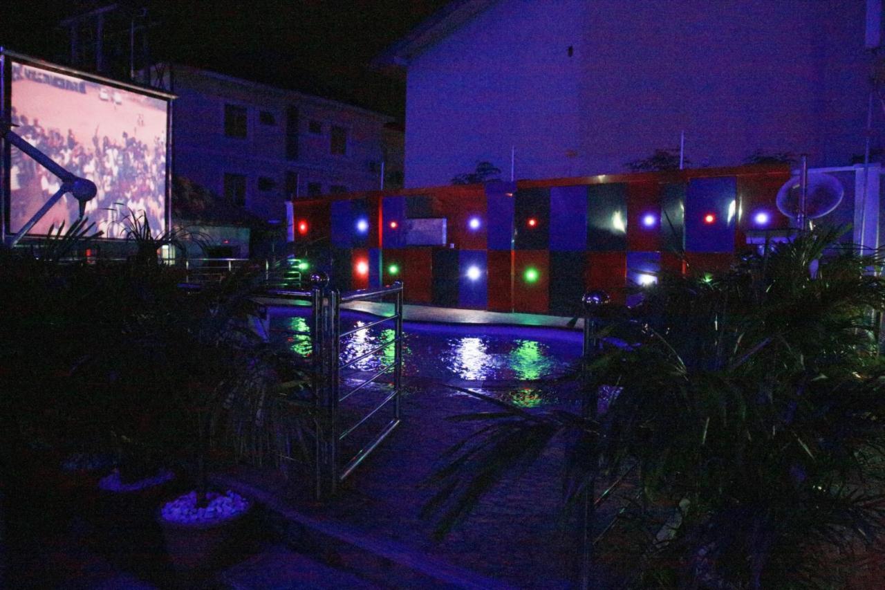 Western Dreams Hotel Abuja Ngoại thất bức ảnh