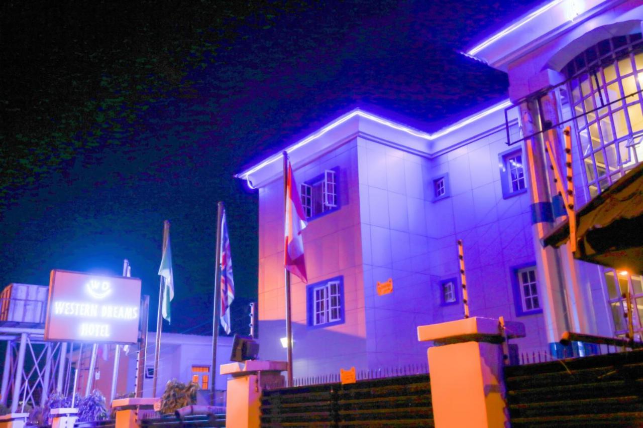 Western Dreams Hotel Abuja Ngoại thất bức ảnh