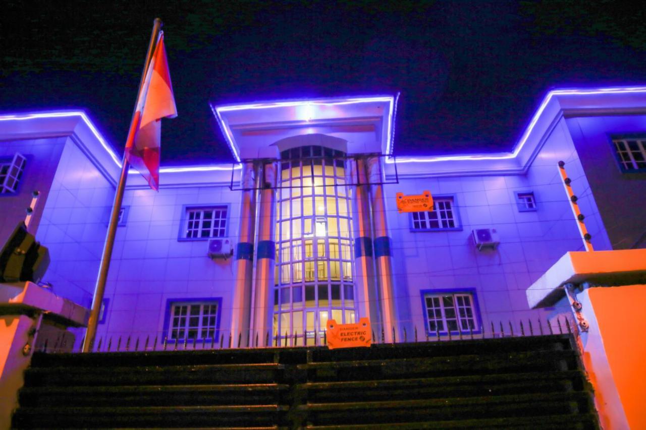 Western Dreams Hotel Abuja Ngoại thất bức ảnh