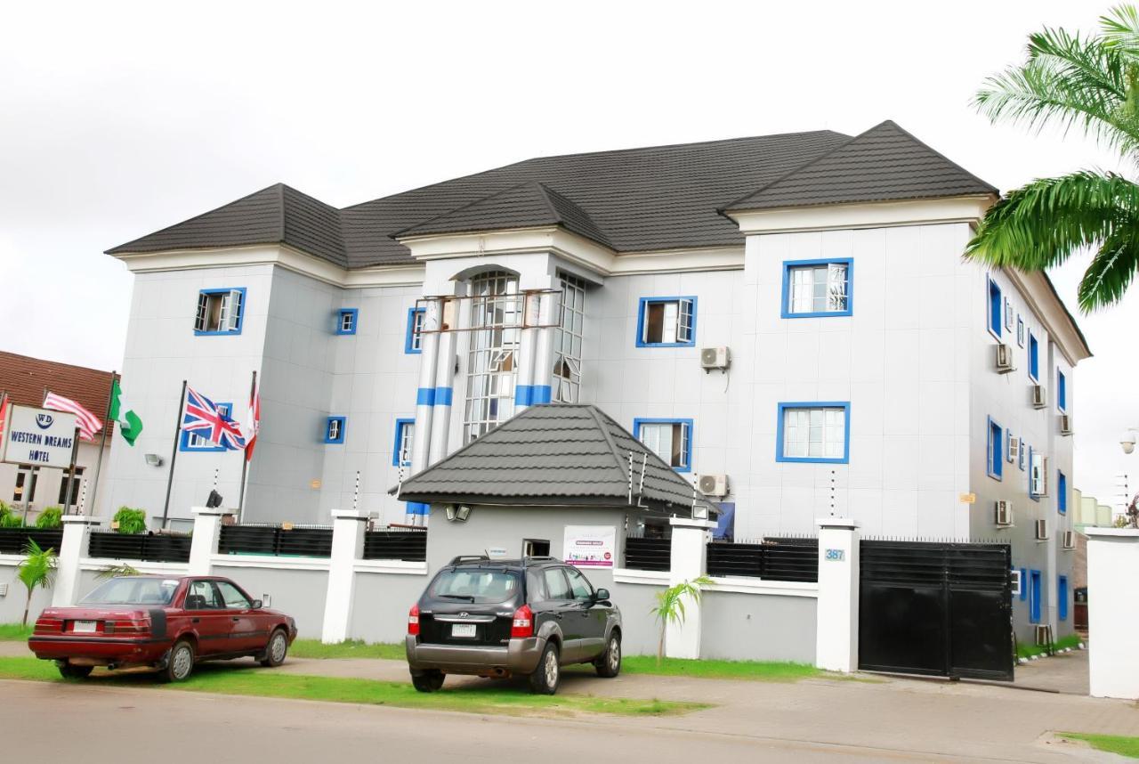 Western Dreams Hotel Abuja Ngoại thất bức ảnh
