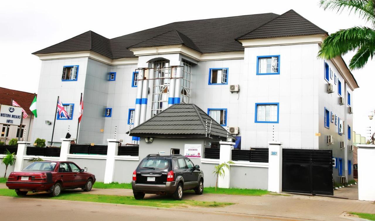 Western Dreams Hotel Abuja Ngoại thất bức ảnh